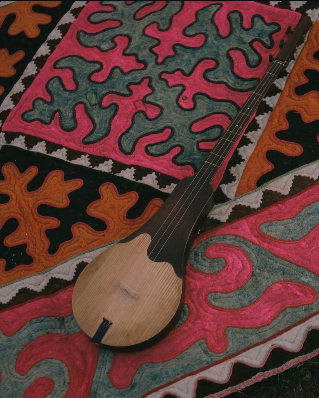 ホテル Zalkar Yurt Camp Song-Kul エクステリア 写真